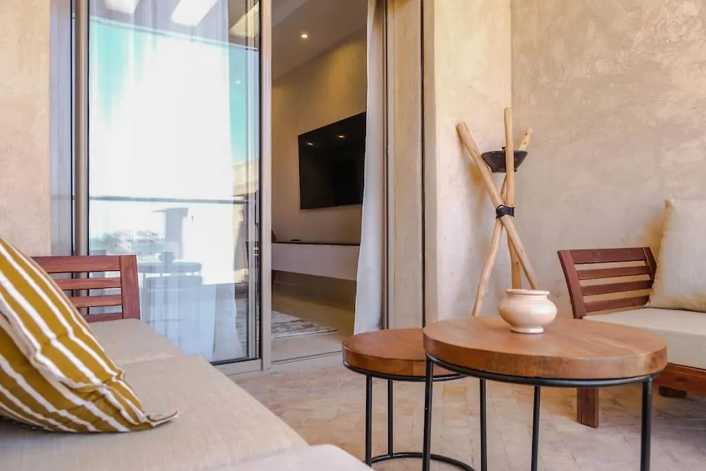 Appart Tres Elegant Avec Piscine Marakéš Apartmán